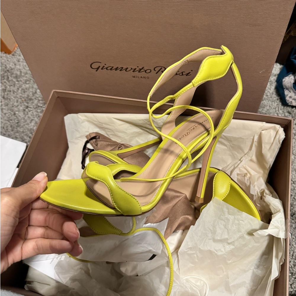 Gianvito Rossi Women's Lime Green Strappy Heels